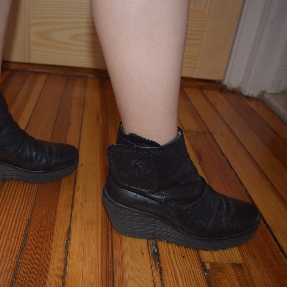 FLYLONDON Black Bootie Platform-Wedge Size 36